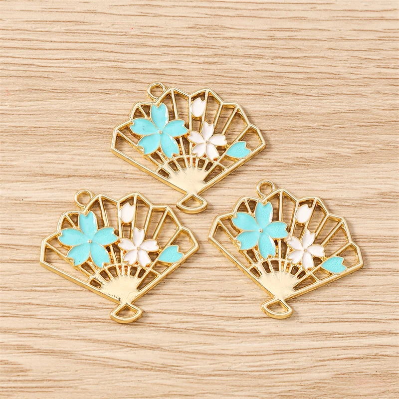 10 Stück 30 x 26 mm niedliche Emaille-Blumen-Fächer-Charms-Verbindungsanhänger für selbstgemachte Halsketten, Ohrringe, Schmuckherstellung, Zubehör – Detail 6