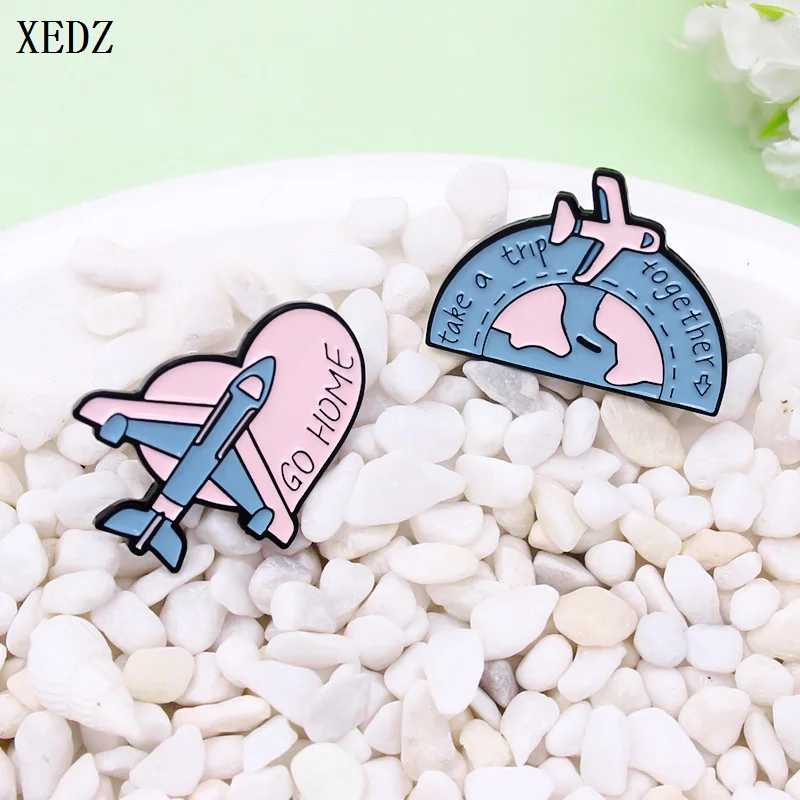 XEDZ Fashion Travel Go Home Brooches take a trip together Airplane Brooches Badge Jewelry Enamel Brooches for Lovers Couple Broo