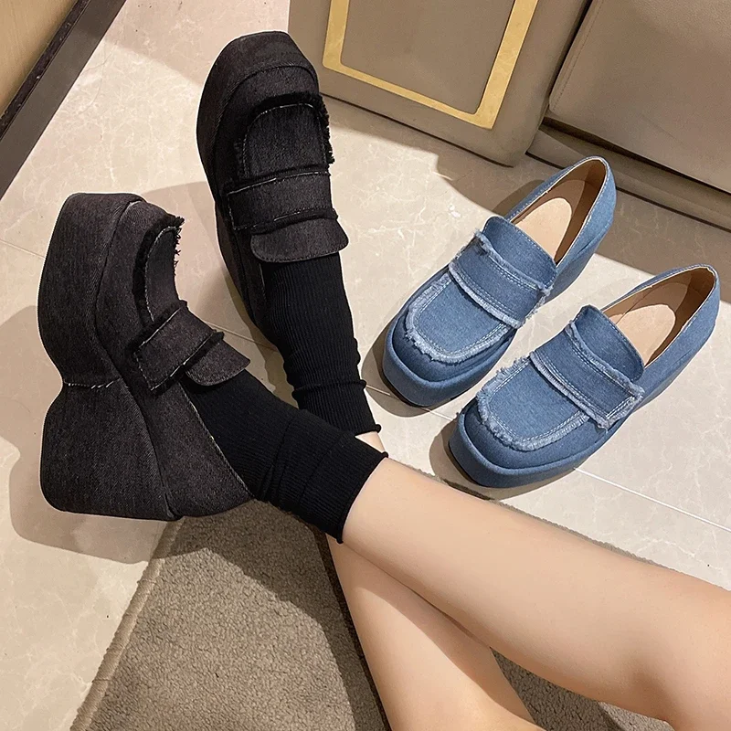 

Denim wedge heel thick sole loafers for women's 2024 spring/summer/autumn new retro ultra-high heel square toe single shoes