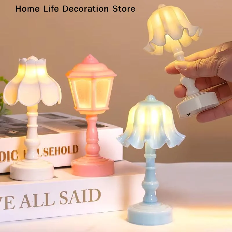 【H】1Pcs Mini Lily Of The Valley Lotus Night Light Dollhouse LED Retro Flower Desk Lamp Simulated Furniture Home Decor Toy