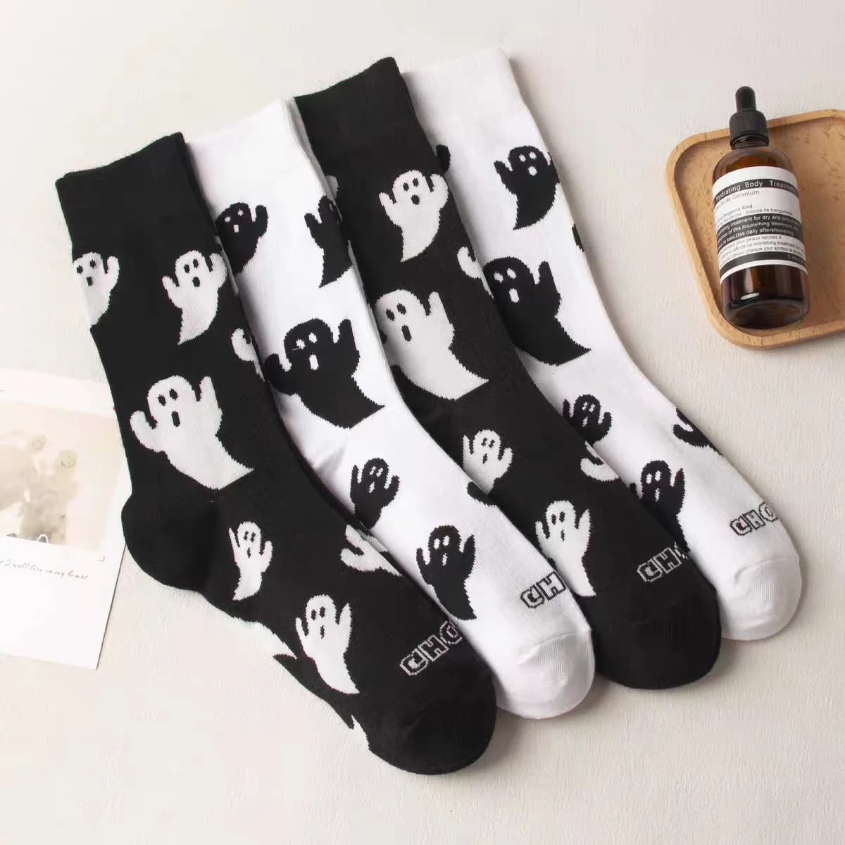 Halloween Ghost Creative Trendy Socks Couple Mid Tube Black And White Versatile Long Tube Sock Sports Sock For Men's And Women's