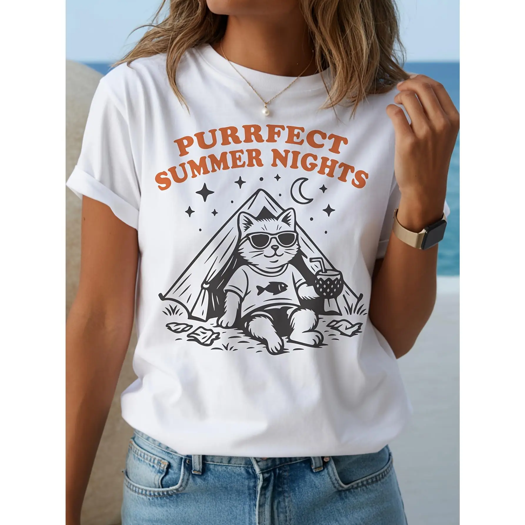 

Cute Cartoon Cat Graphic T-Shirt Women’s Minimalist Cotton Tee for Pet Lovers, Casual Summer Outfit or Gift Idea