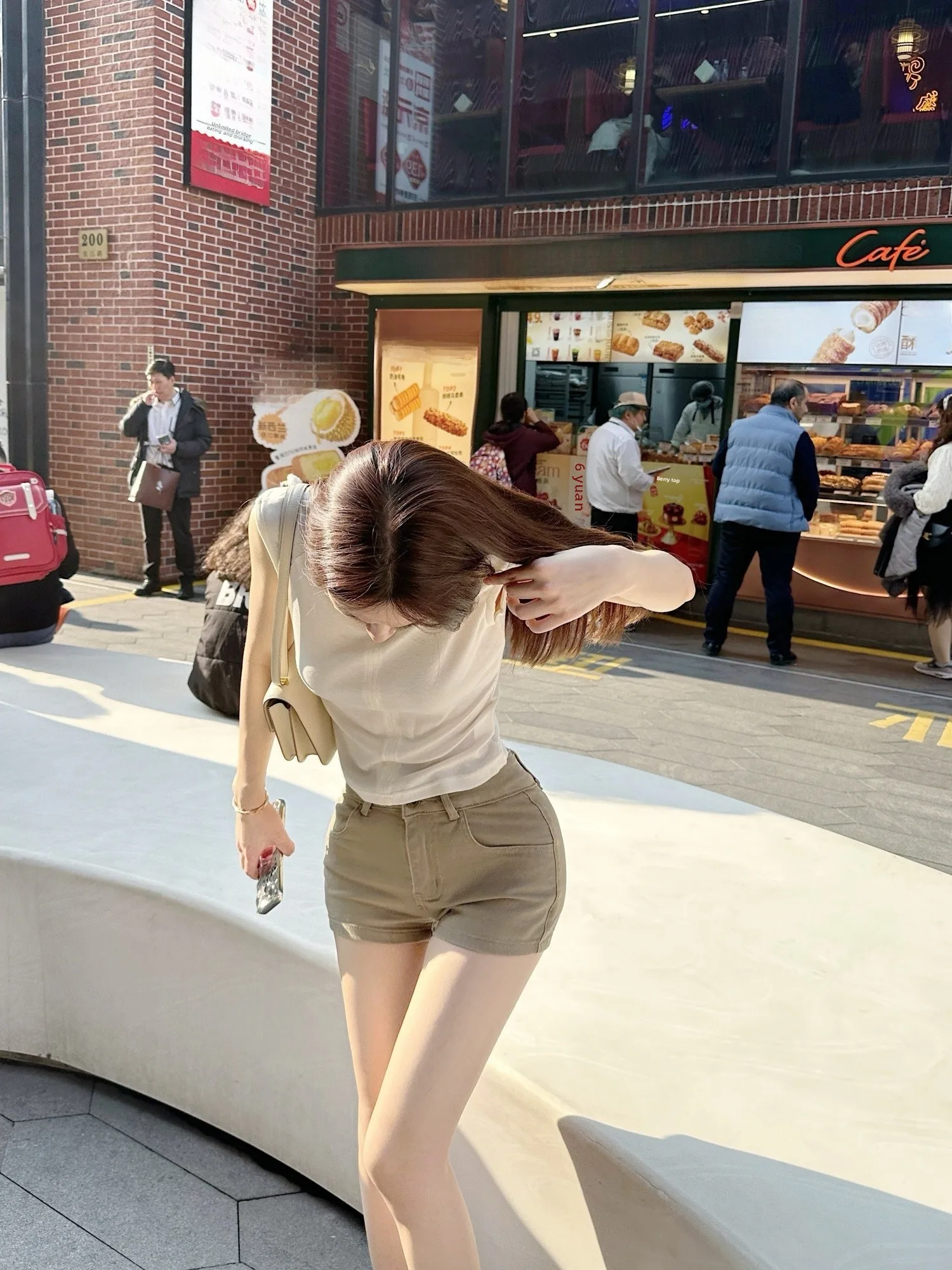 

Облегающие джинсы с высокой талией, дизайн на молнии цвета хаки. Женские модные облегающие ягодицы с высокой талией.