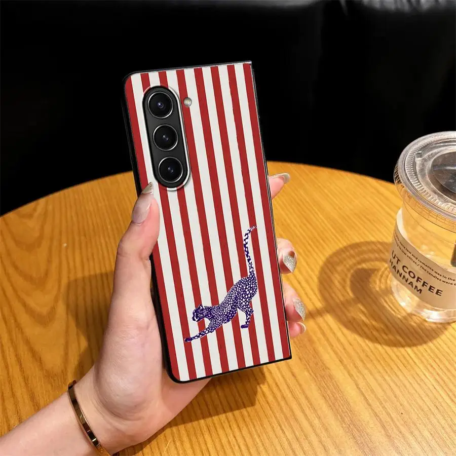 Case for Samsung Galaxy ZFold4 Z Fold 7 6 5 4 3 ZFold3 ZFold5 ZFold7 ZFold6 Back Phone Cover Striped Animal