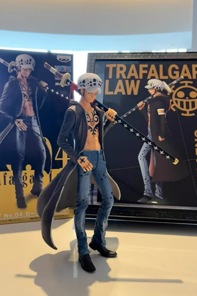 

Genuine Bandai One Piece Trafalgar Law Action Figure Collection A Collection Of Figurines Enjoy Anime Ornaments Model Gifts Toys