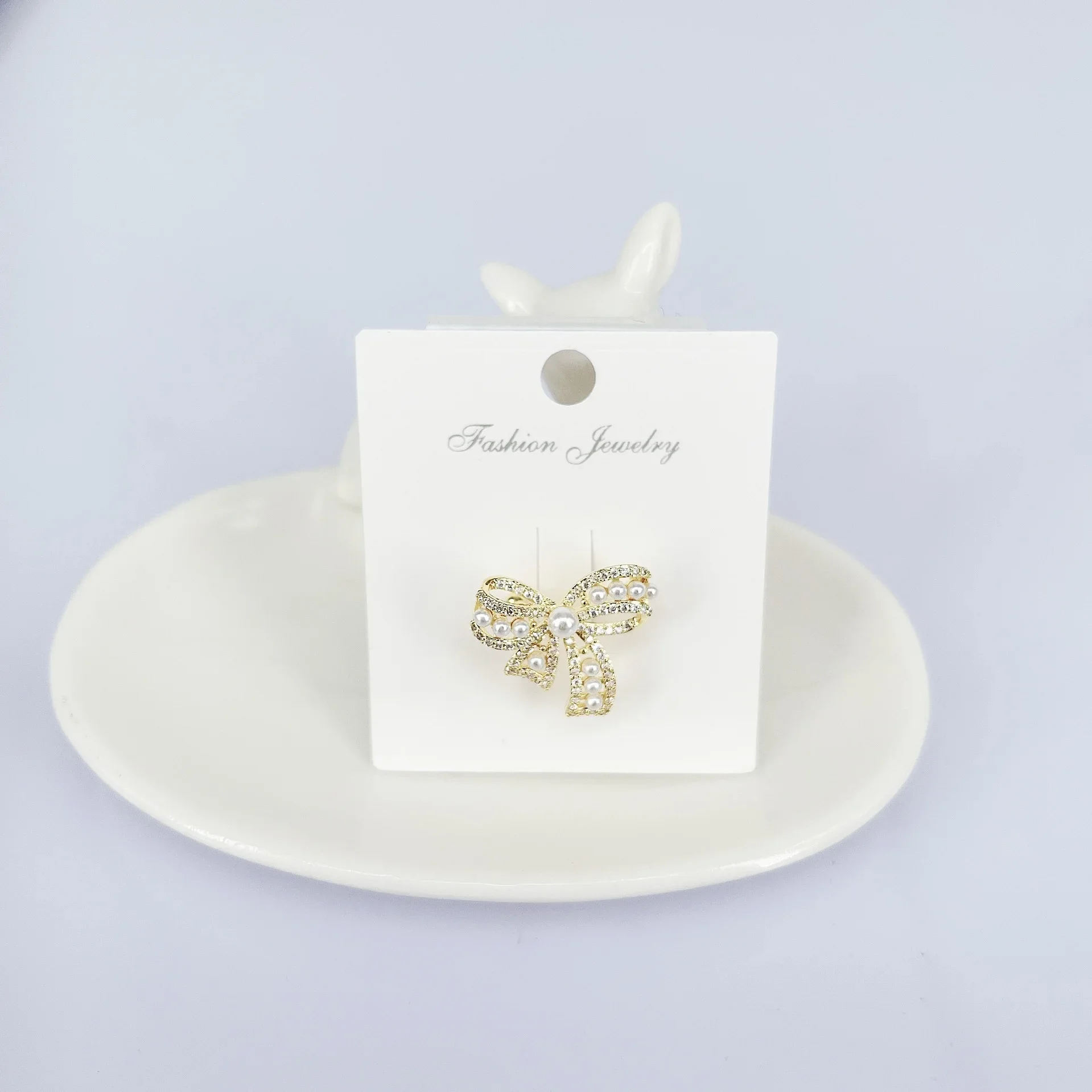 YCP New Original Design Fashionable High Fashion Trend Shining Micro inlaid Zircon Earbone Clip Earrings Women Earclips