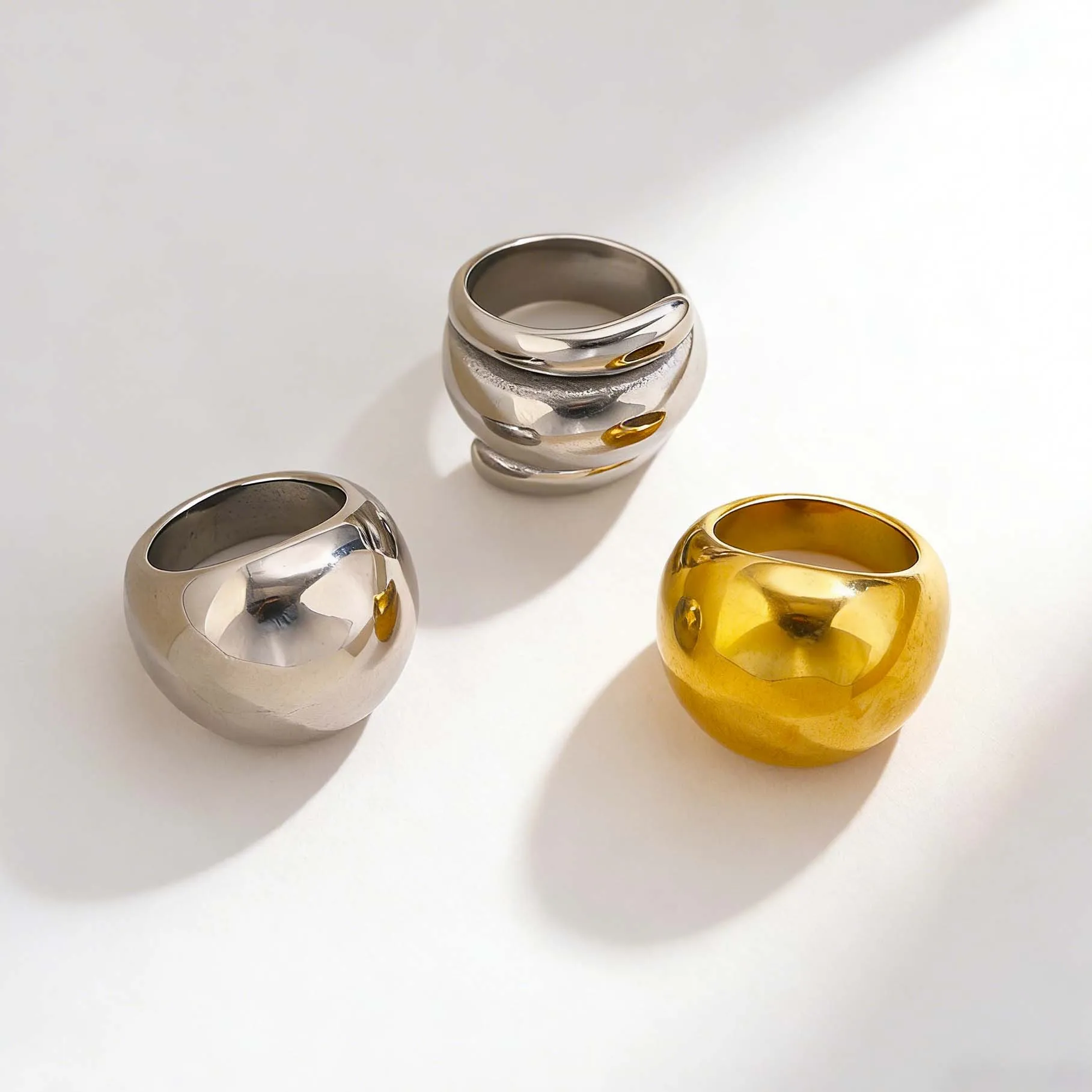 Vintage Stainless Steel Punk Style Chunky Large Rings for Women Men Fashion Glossy Gold Plated 18k No Fading Jewelry Party Gifts