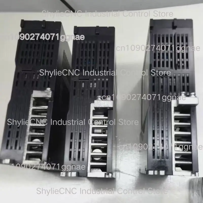 Second hand SV630PS5R5I-WL 750W servo drive tested OK and shipped quickly