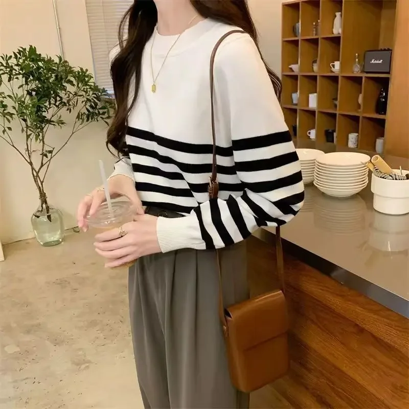 Casual Women's Stripe Contrastถักเสื้อกันหนาวฤดูหนาวบางO-คอหลวมRetro ElegantเกาหลีBasic Pullover Trend Office Lady Top