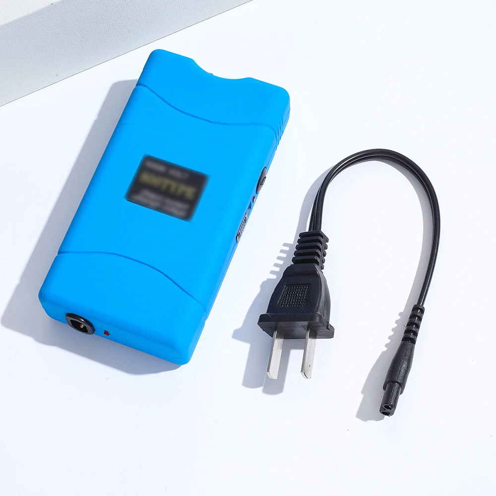 Women's Multifunctional Flashlight Keychain USB Charging Fashionable And Convenient Explosion-Proof And Wolf-Proof Flashlight