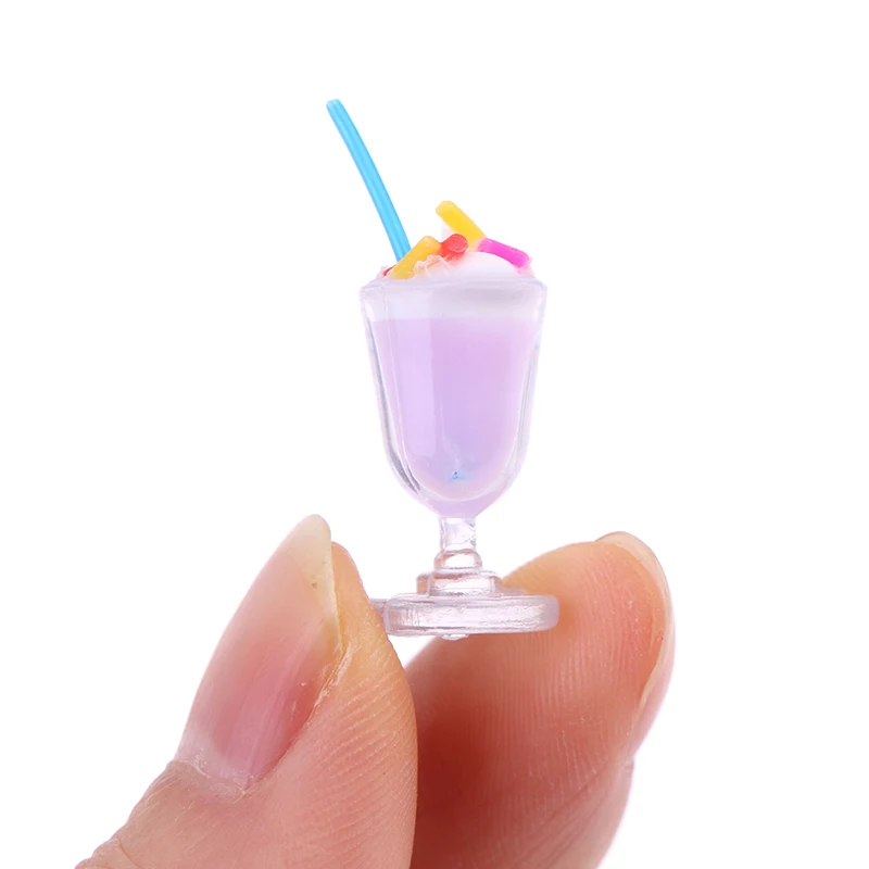 Random Color 4Pcs/set Dollhouse Miniature Ice Cream Cup Model Mini Drink Pretend Play Toys Doll Accessories