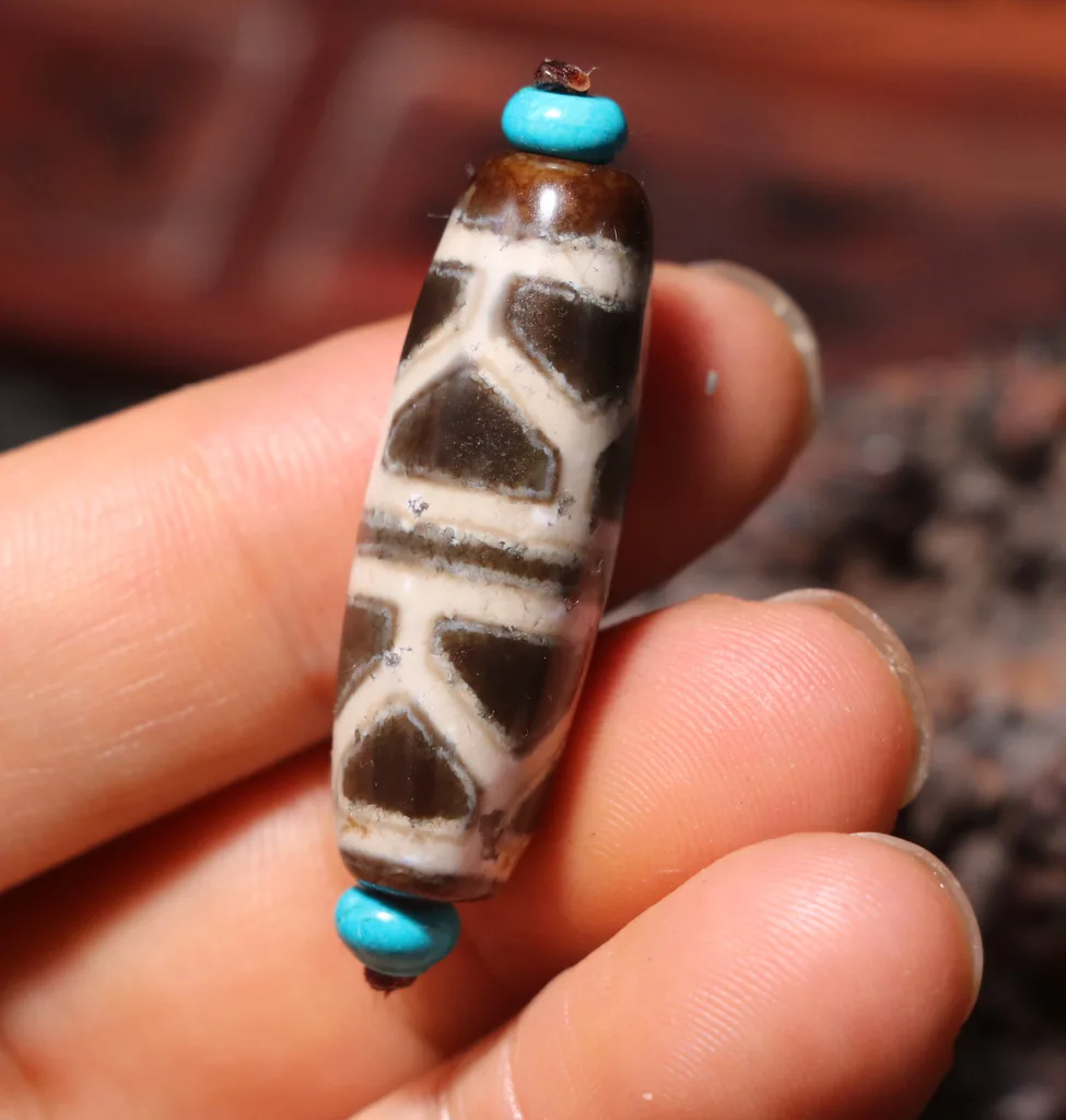 

Magic Power LKbrother Energy Tibetan Old Agate Turtle Shell Longevity dZi Bead Amulet Totem Fit For Making Bracelet UPS1229