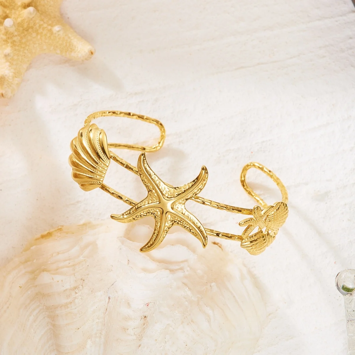 Mehrliniger Armreif aus Edelstahl mit Seestern-, Muschel-, Quallen-, Seepferdchen-, Sonnen- und Schildkrötenmotiven für Damen und Herren, Sommer-Schmuck. – Detail 38