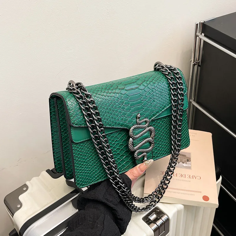 

New Arrival Lightweight Small Square Crossbody Bag Women, Casual Chain Shoulder Handbag for Everyday Chic