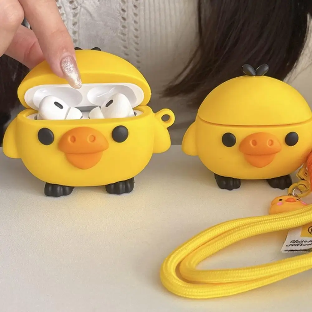 Kawaii Yellow Chick Silicone Earphone Case for AirPods Pro3, Anti-drop Cartoon Protective Shell with Mini Chick Keychain