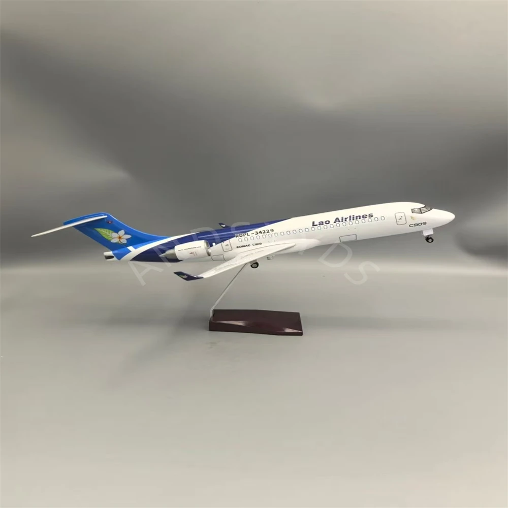 

1/70 Scale Airplane Model C909 Lao Airline Model Aircraft Resin 47.5cm Airplane Kids Airbus Toy With Wheel Landing Gear for