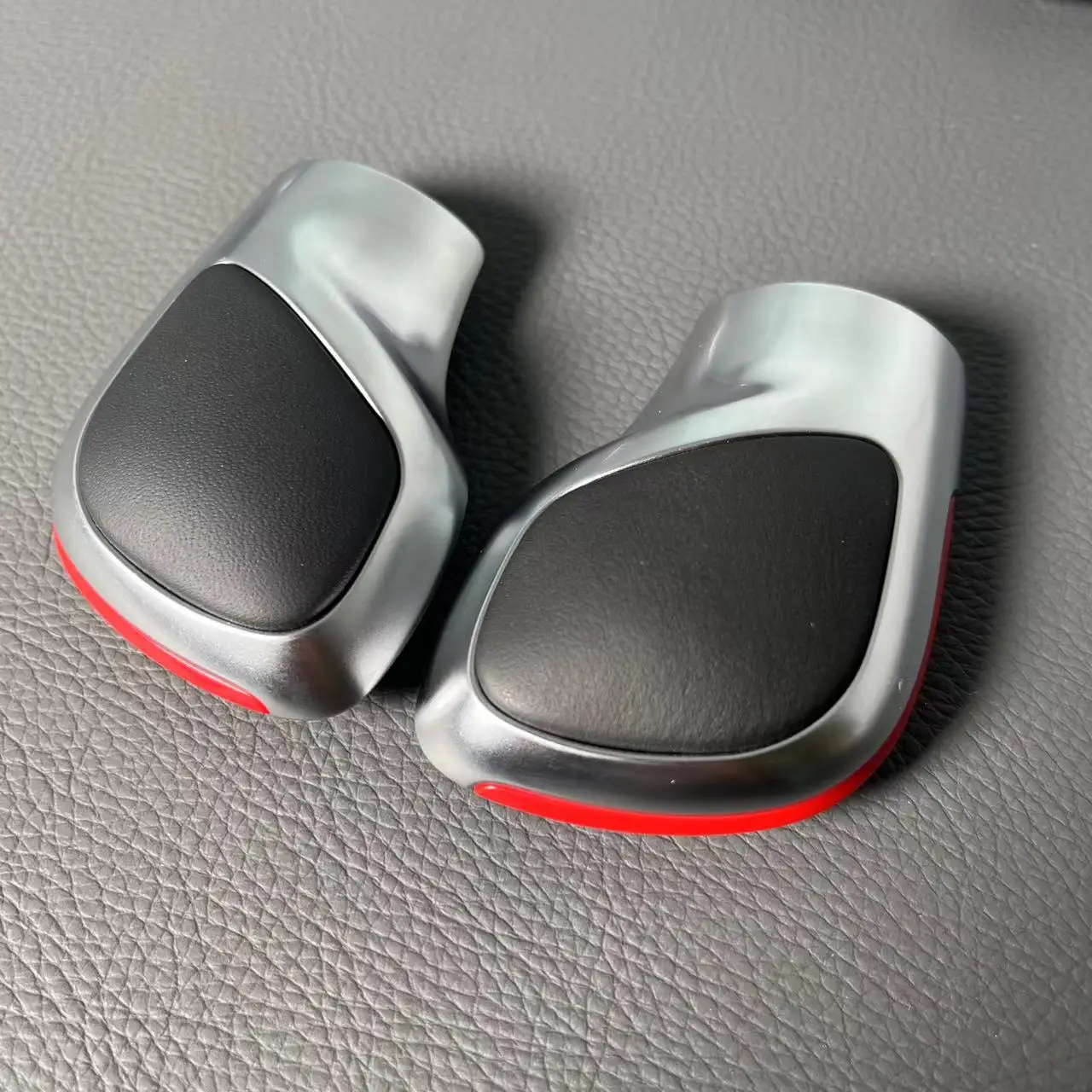 DSG Schaltknauf Chrom mit Leder-Seitenabdeckung in Blau & Rot für VW Golf 6 7 R GTI Passat B7 B8 CC R20 Jetta MK6 GLI – Detail 6