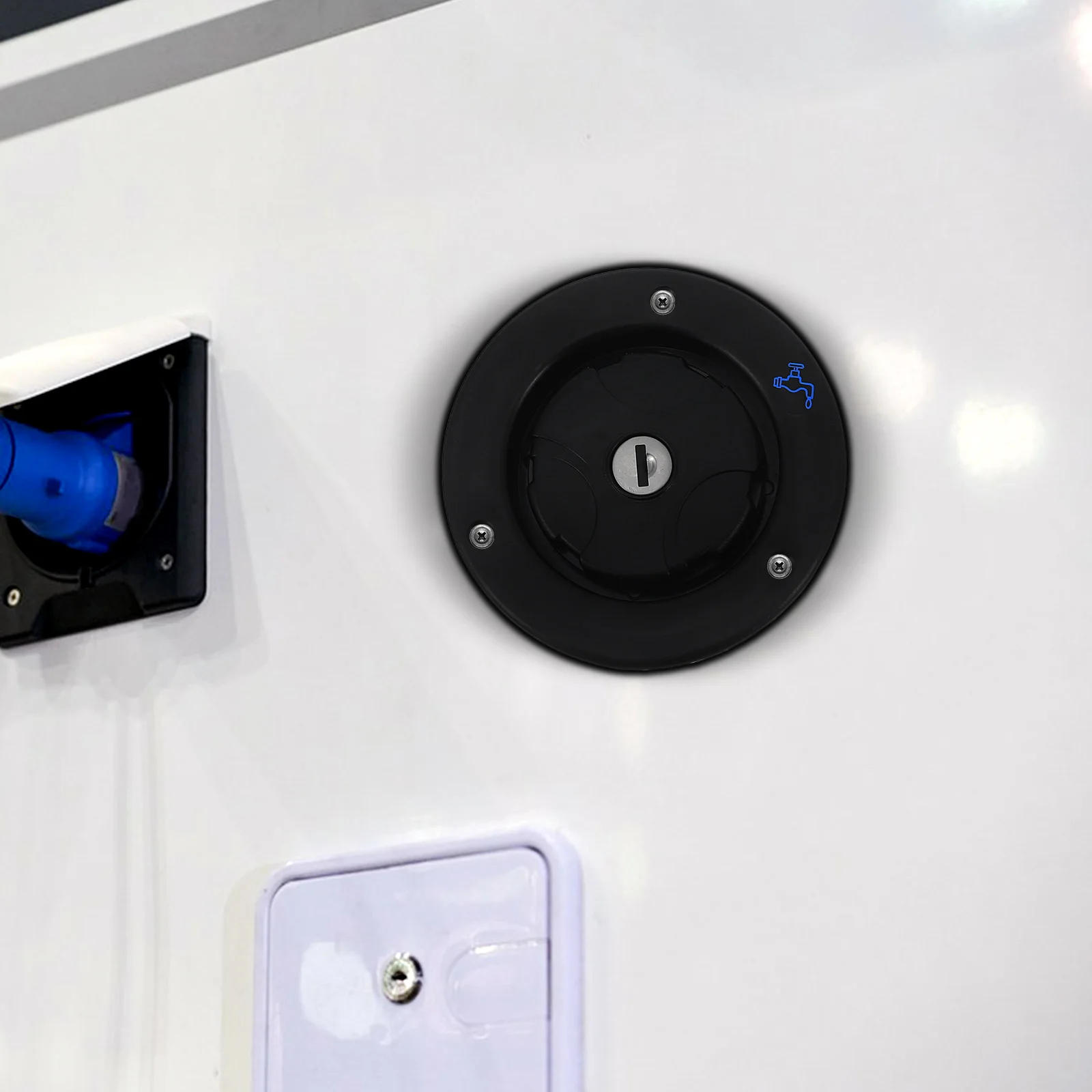 Adaptateur de couvercle d'entrée d'eau pour camping-car, prise de remplacement pour remorque, capuchon de verrouillage ABS, couleur noire, convient aux pièces de camping-car et de Van