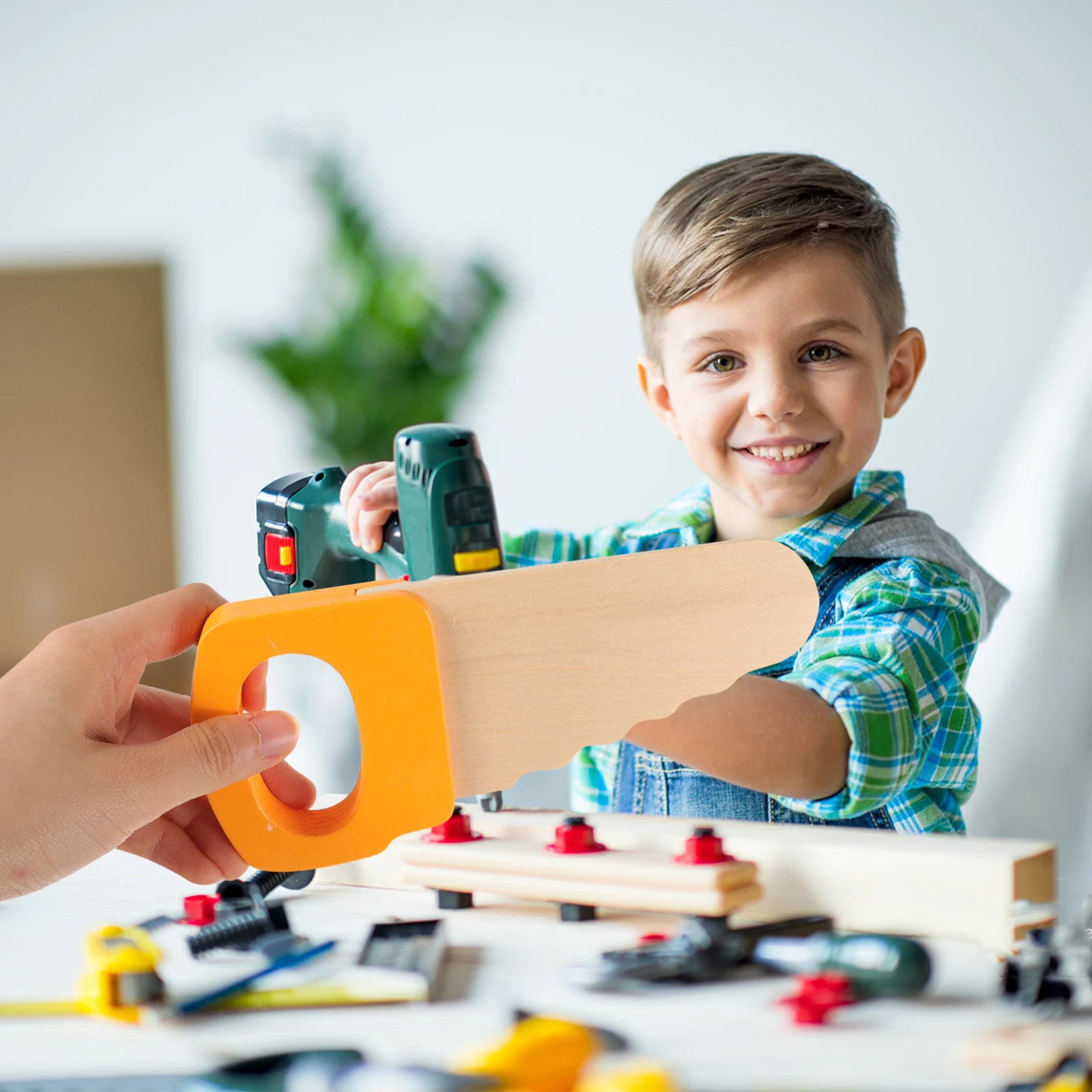 

1Set Wooden Tool Set Safe Kids Pretend Play Construction Simulation Hammer Screwdriver Saw Development Wooden Tool Toy Set