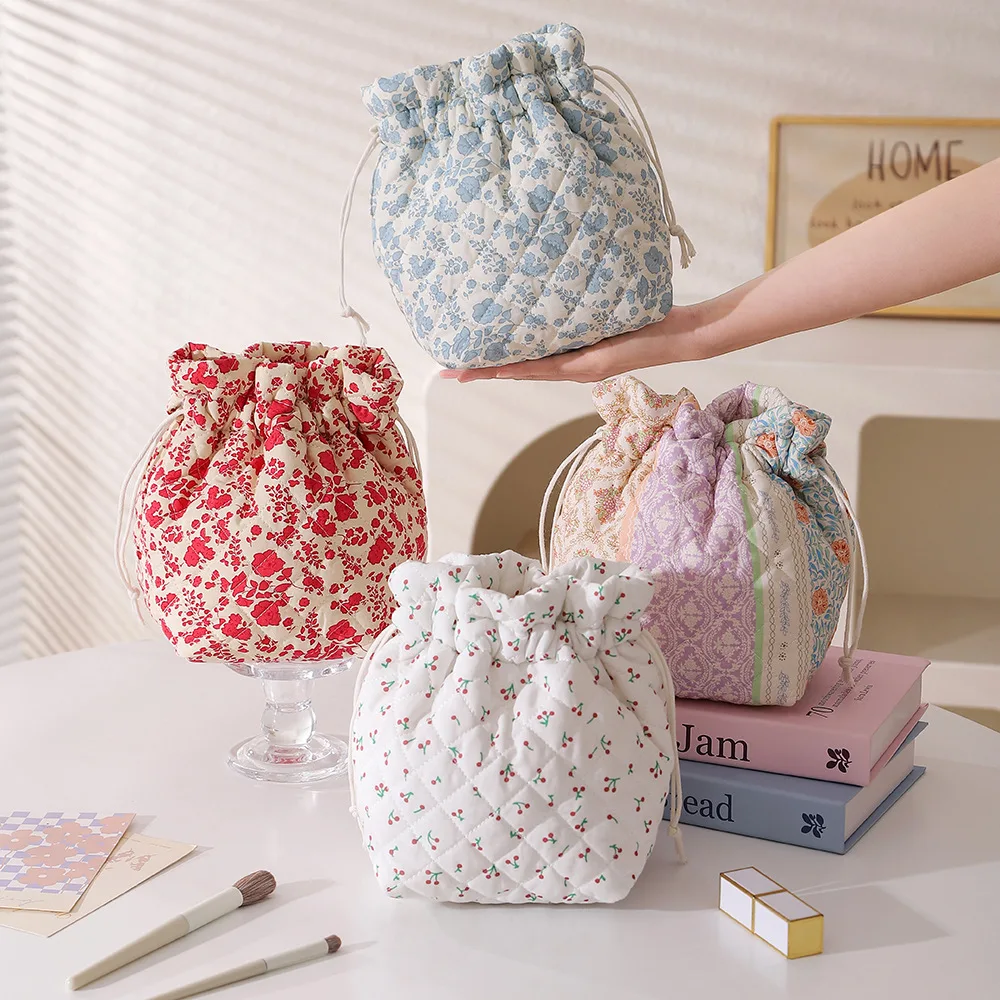 New Lightweight Printed Drawstring Storage Bag, Quilted Korean Floral Lazy Cosmetic Bag with Large Capacity