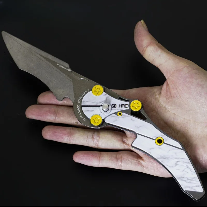 Periféricos de juego chinos de la fuerza Delta de 22CM, cuchillo plegable Blade of Mercy, modelo de arma de Metal completo, adornos coleccionables, juguete para niño