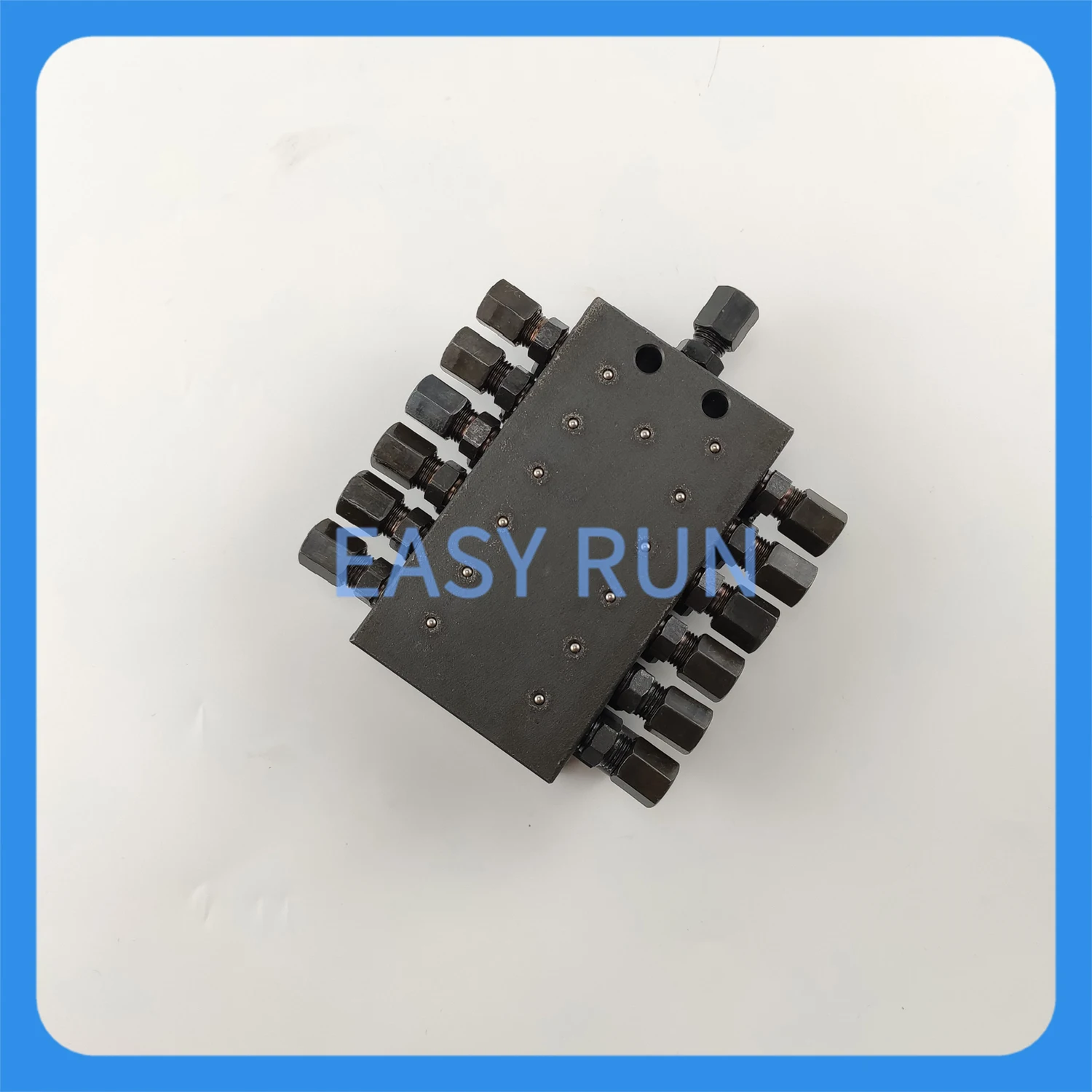 12SSV distributor pump concrete pump truck paver Sany Zhonglian butter distributor oil distributor 12 holes