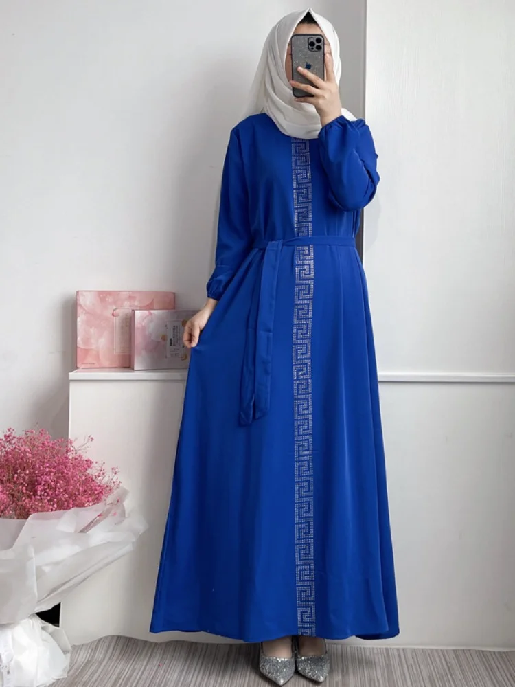 

Loose Fit Muslim Hui New Abayas for Women Malay Women's Long Skirts Diamond-set Fashion Turkish Muslim Abaya Dubai Dresses