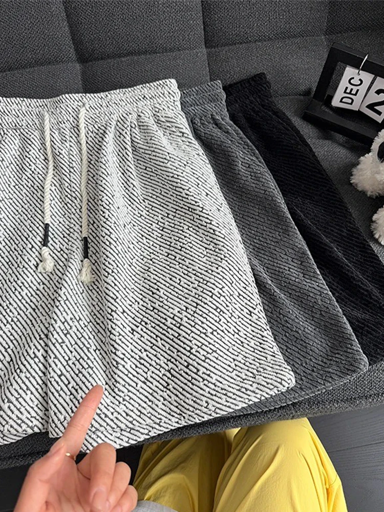 

Bla White Diagonal Stripe Knitted orts Men Summer Thin American Retro Zebra Pattern Sports Five-Quarter Length Pants