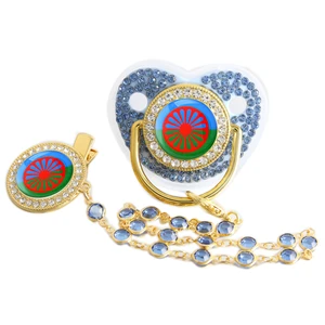 Neugeborenes Baby Schnuller mit Kettenclip, Gypsy -Aromanian -Schnuller, Rom -Themenflagge, Nippel -Schnuller, Romany Luxus, Romani 8 Hauptzigeunerverkaufsbild - №2