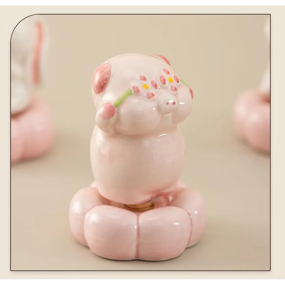 360° Rotatable Ceramic Animal Figurines Cute Bunny Pig Desk Ornament Kawaii Healing Desktop Decor Lucky Rotating Statue Office C