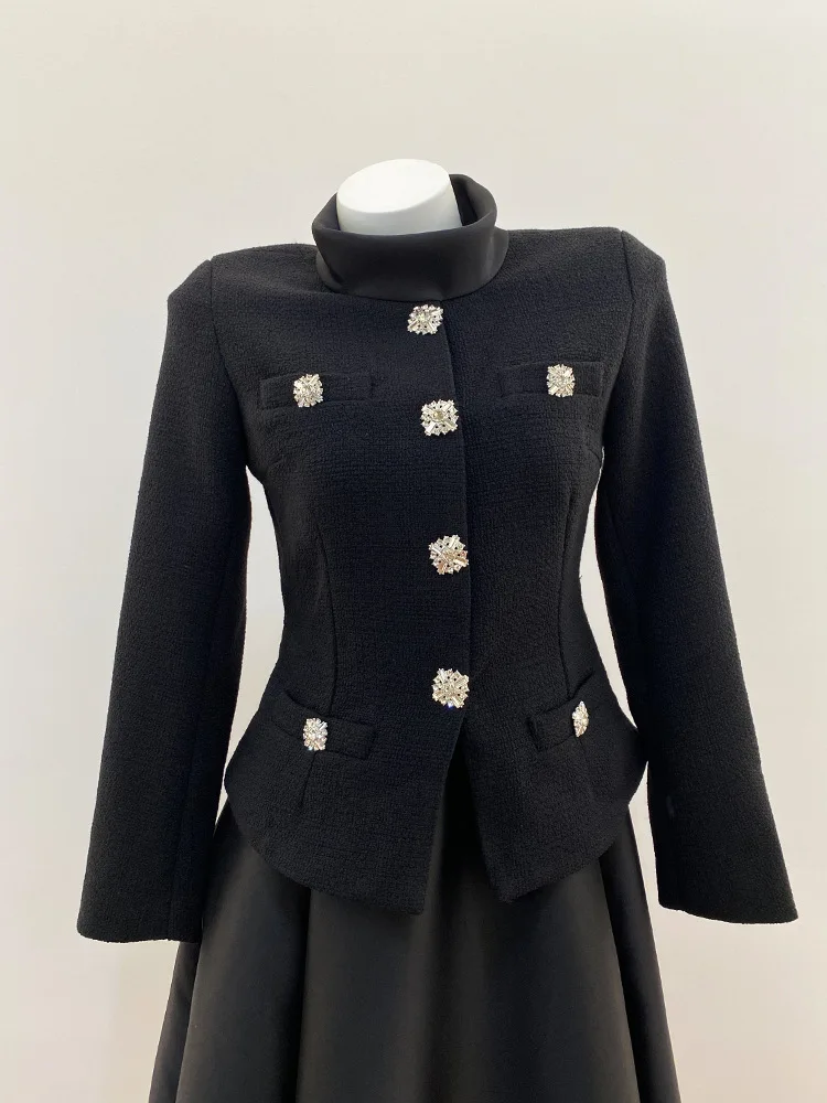 CHUJIE 2026 lente nieuwe elegante satijnen patchwork met diamanten versierde knopen, hoogwaardige lange avondjurk