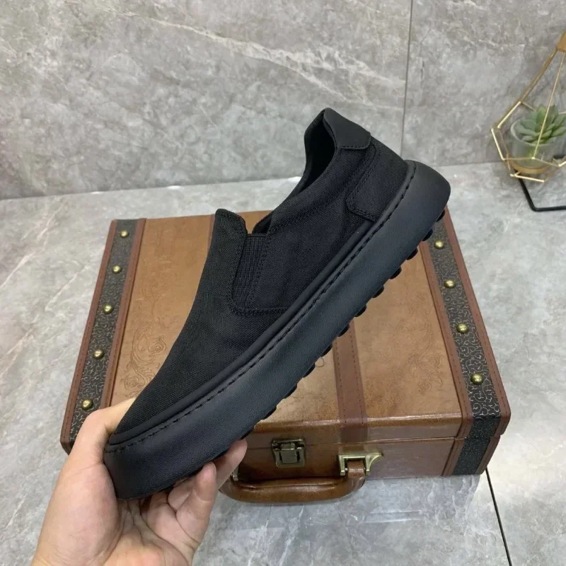 Men\'s Canvas Casual Shoes Comfort Walking Flats Vulcanize Shoes Light Lazy Shoes for Men Black Sneakers 2024 New Slip on Loafers