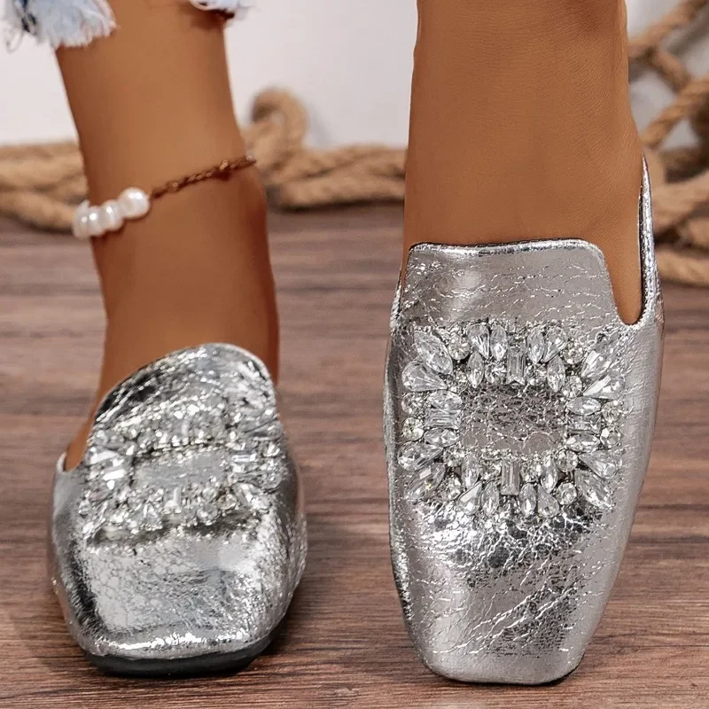 Silver Mules Women's Slippers 2024 Summer Fashion Crystal Slippers Ladies Outdoor Flip Flops Shoes Women Square Toe Flat Sandals