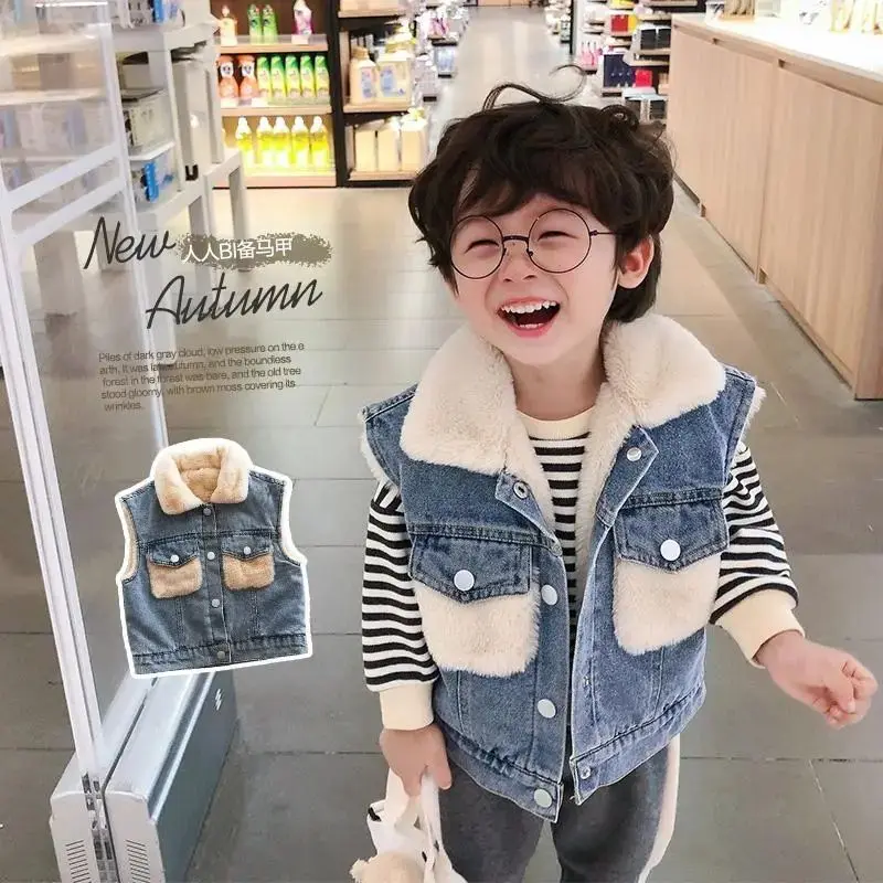 

European and American men's autumn and winter velvet vests, fashionable baby denim sleeveless vests, boys' thick vests