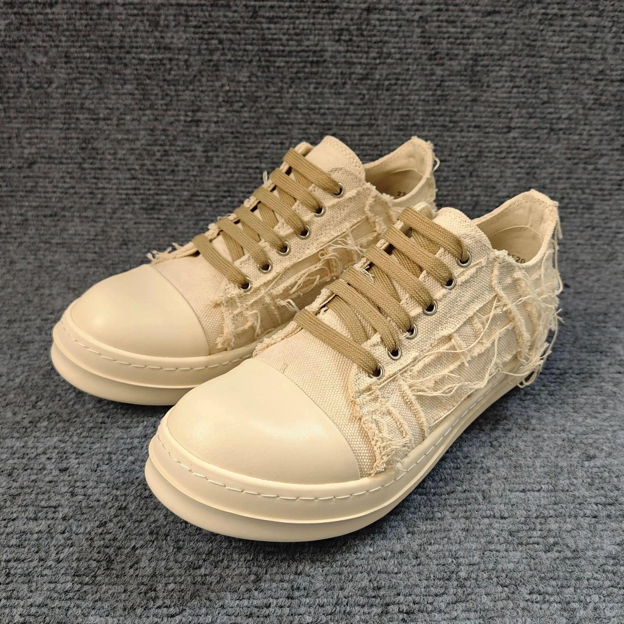 Trendy 2026 Distressed Style Low‑top Canvas Sneakers Couple Platform Heighten Casual Shoes Frayed Design Black Pink Beige