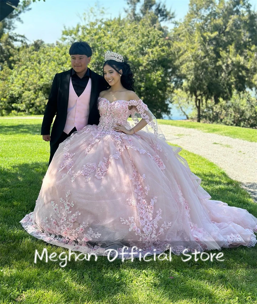 Vestido de quinceañera rosa de México con hombros descubiertos para mujer, vestido de baile con apliques de cuentas, vestido de fiesta con capa, dulce 15 personalizado