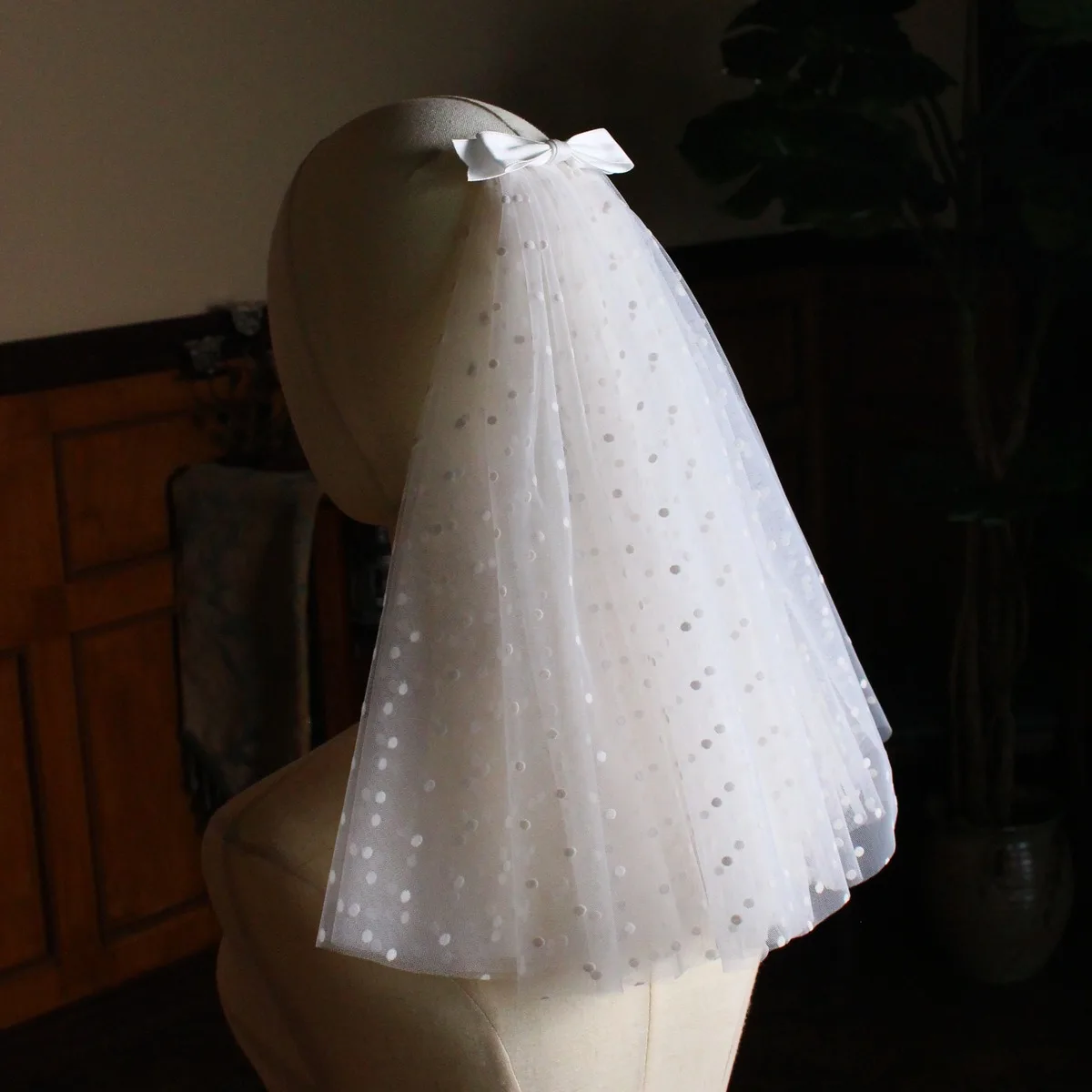 2024 Weddding Veil Short Bridal Veils with Bow ( Stars, Spots, Hearts, Nettings) Differt Shapes Wedding Accessories