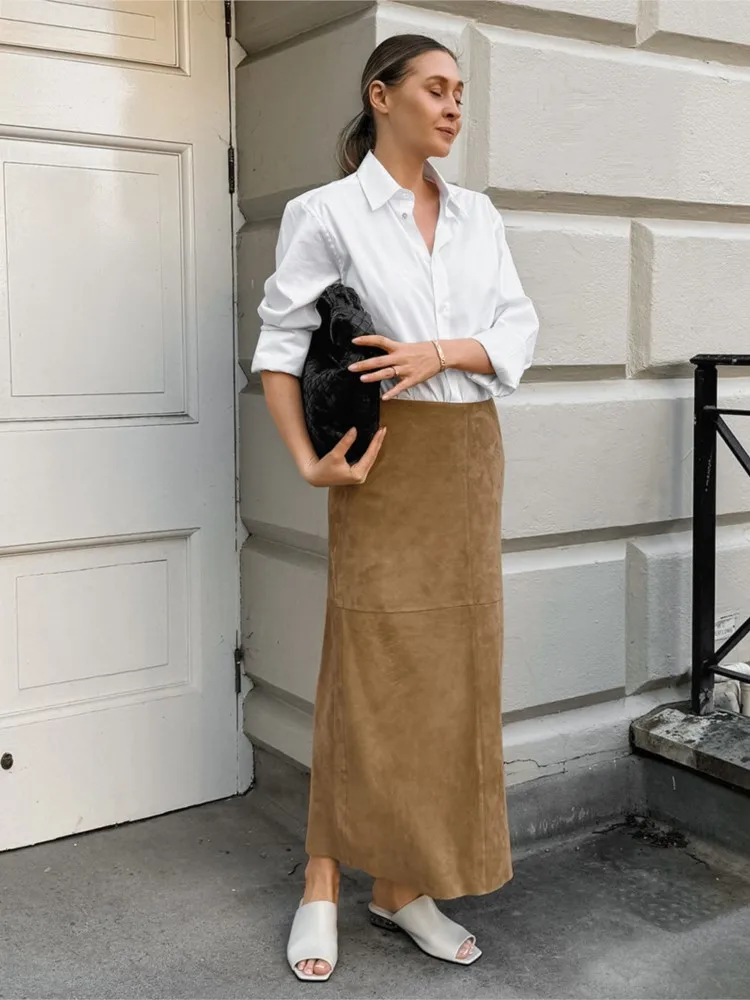 2024 Autumn Retro Fashion Velvet Long Skirt Khaki Slim Straight Winter Women Skirt Zipper Solid Color Elegant Streetwear Skirt