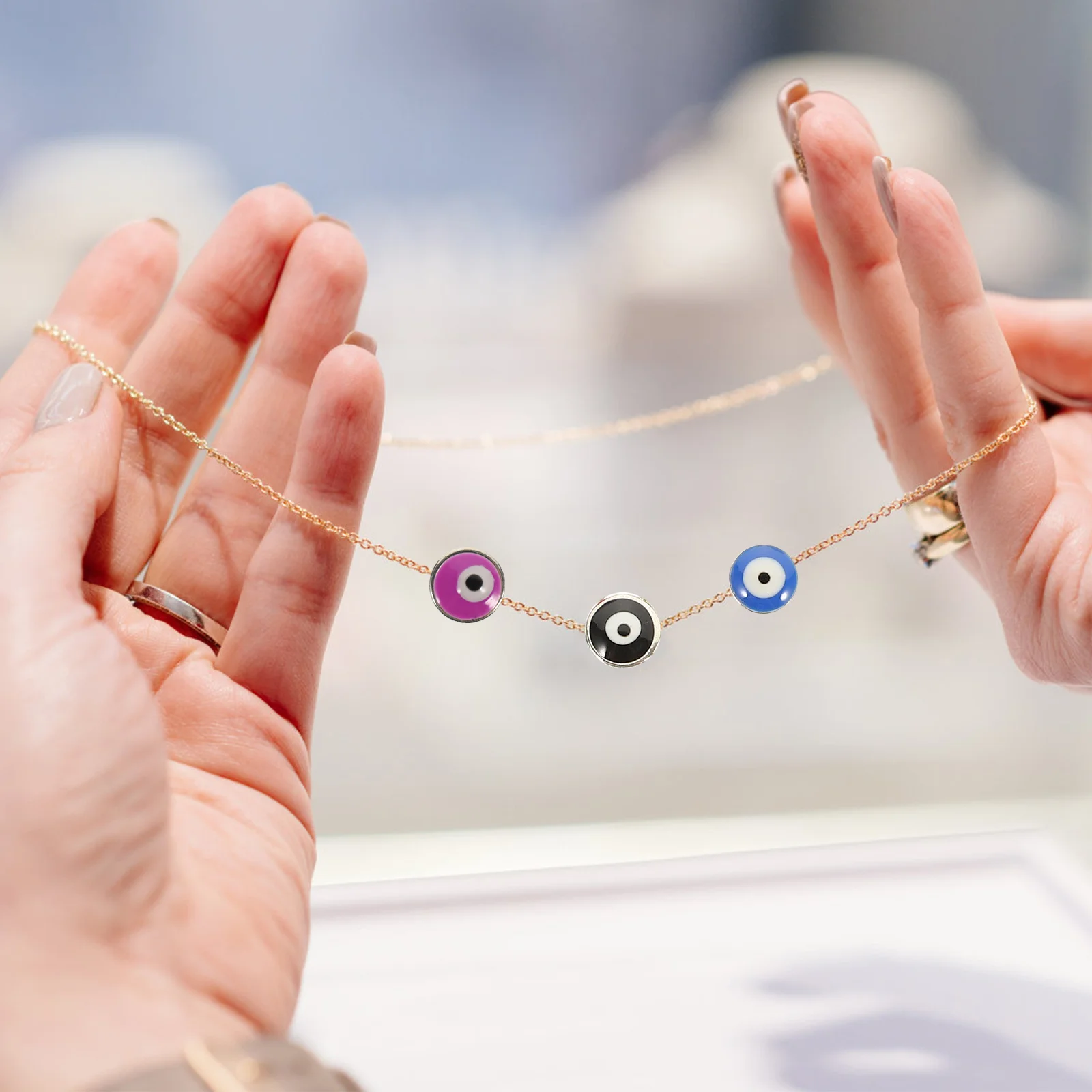 

100Pcs Evil Eye Spacer Resin Beads Flat Round Loose Beads for DIY Jewelry Bracelet Handcraft Craft Supplies DIY Evil Eye Bead