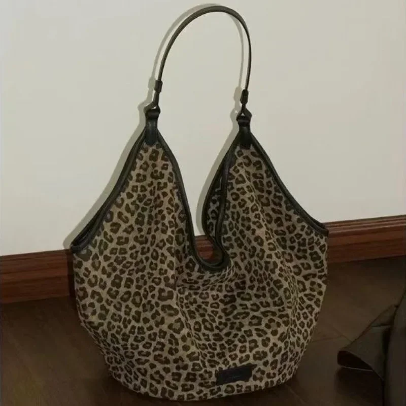 Sacola de leopardo vintage grande para mulheres, bolsa de ombro Y2K, moda coreana, estética, bolsas femininas para jovens, nova, 2024