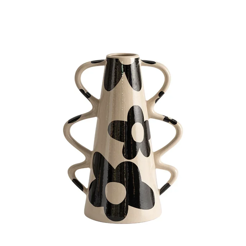 Hand painted black and white cream wind ceramic vase art painted flower device desktop decoration
