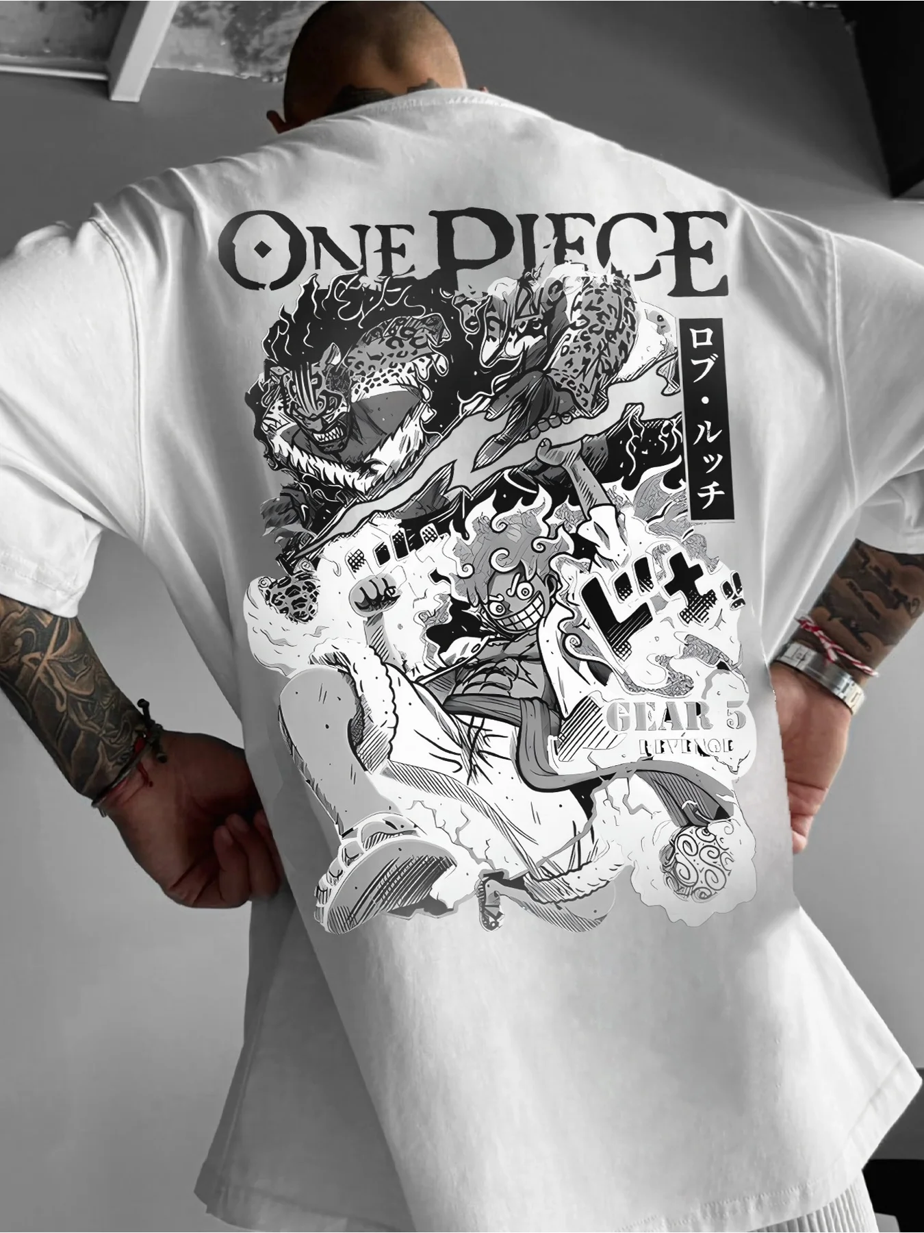 

A Pure Cotton Short-sleeved T-shirt for Both Men and Women A Collaboration Between The Famous Japanese Anime One Piece