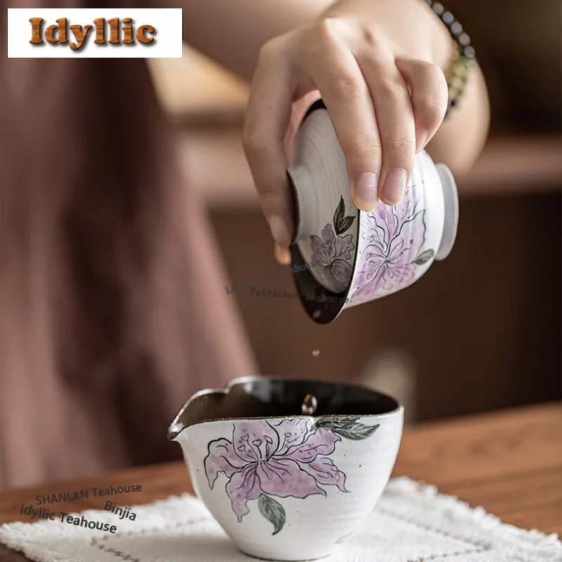 120ml Hand-painted Iris Flower Gaiwan Japanese Tea Tureen Tea Bowl With Lid Kit Tea Maker Cover Bowl Tea Ceremony Decoration