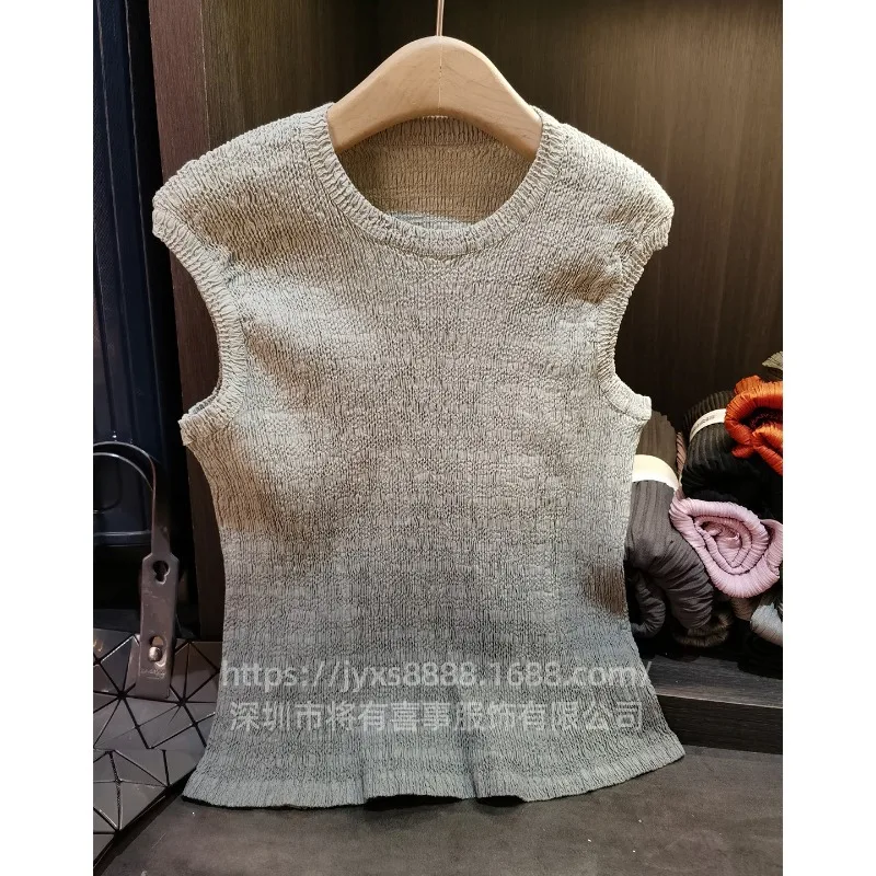 

Плиссированные майки Miyake 2026, майка Advanced Sense с градиентными складками, новый летний пуловер, тонкие женские топы Hundred Within Age