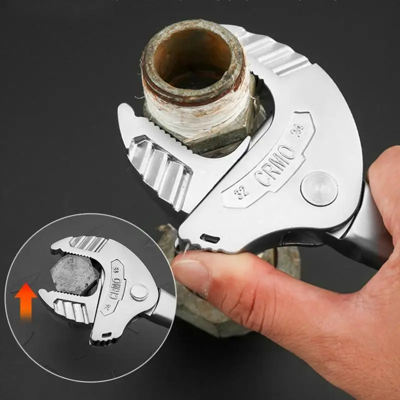 自己締め付け式カニ爪レンチ、自動車シャーシおよびパイプラインフランジ修理用調整可能なラチェット、1個