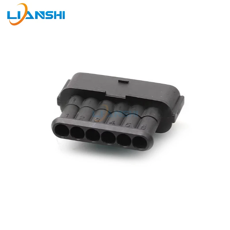7283-1968-30 is suitable for J6 throttle sensor plug, Toyota Mitsubishi throttle and throttle pedal plug