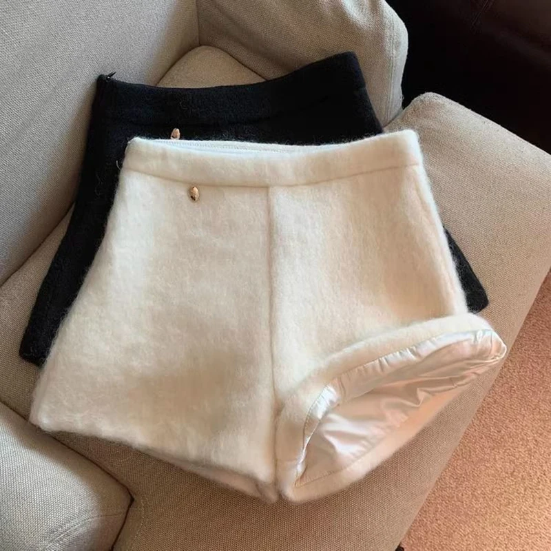 High Waist Woolen Shorts Women Y2K Streetwear Autumn Winter Casual Wide Leg Shorts Small Fragrance Zipper Hottie Straight Shorts