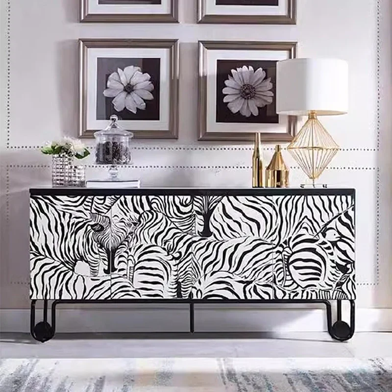 Light Luxury Art Entrance Cabinet Hand-Painted French Living Room Sideboard Retro Designer Decoration Side Cabinet