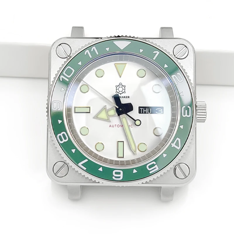 الفضة مربع SKX ساعة حالة الفولاذ المقاوم للصدأ لامعة/نحى تاج الياقوت الزجاج وزارة الدفاع NH35 NH36 4R36 حركة الساعات حالات أجزاء