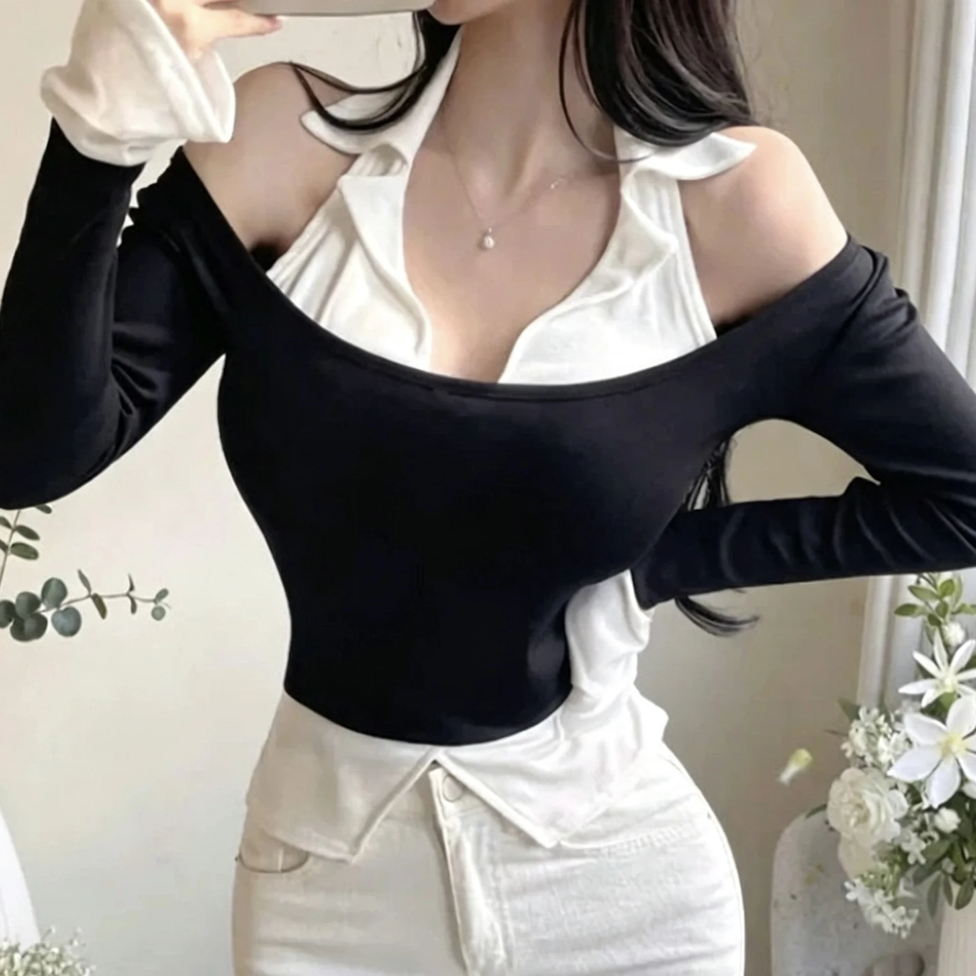Sexy Shoulder Bared Long Sleeve T Shirt Women's Pure Desire Spicy Girl Style Patchwork Flip Collar Long Sleeve T Shirt